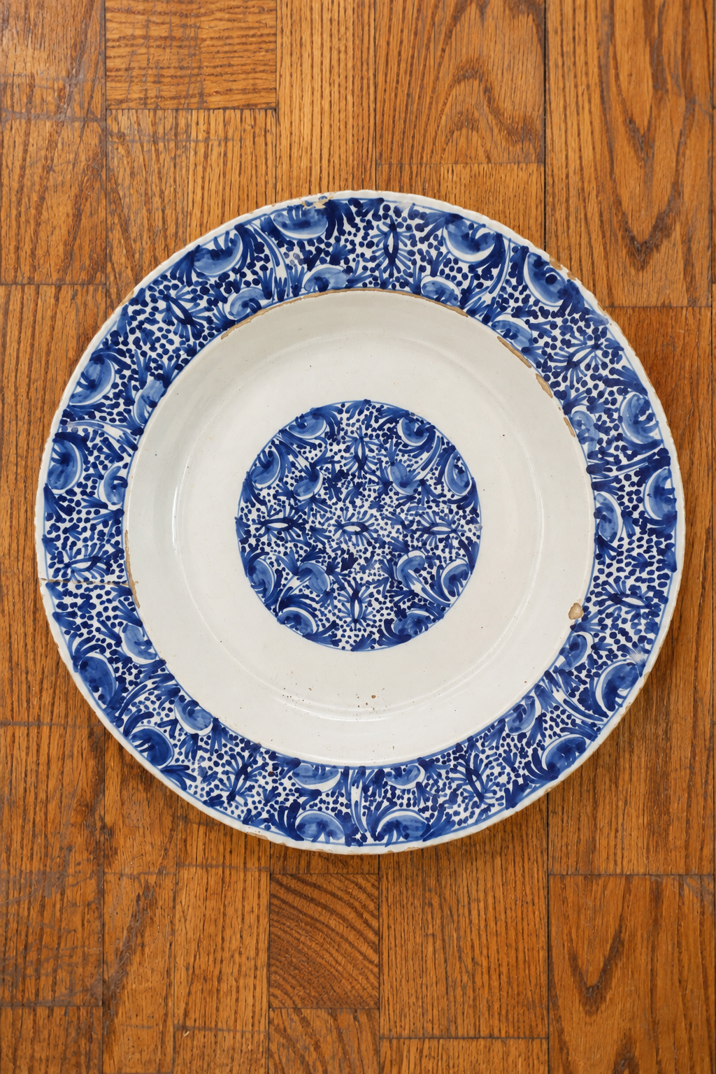 18th cent. Delft Charger