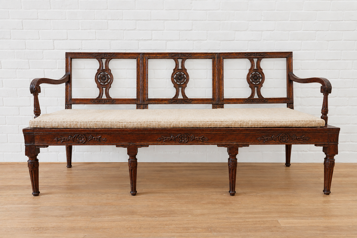 18th cent. Italian Settee