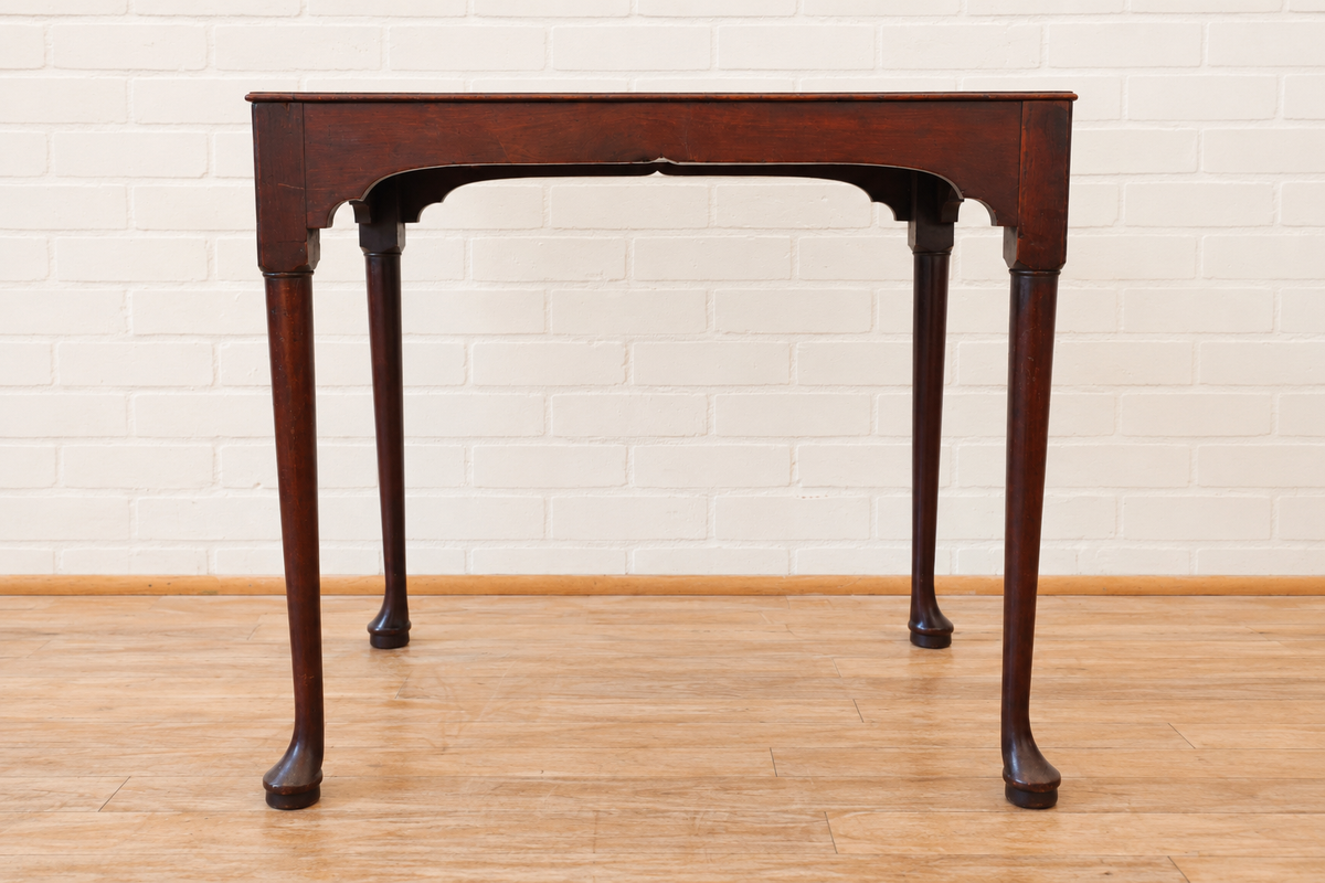 18th cent. English Georgian Tea Table