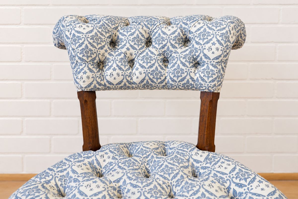 English Howard & Sons Slipper Chair