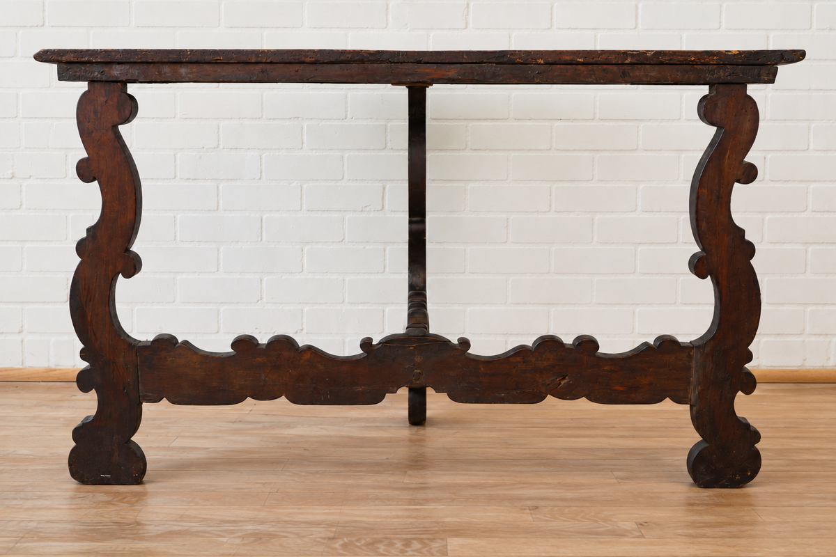 18th cent. Italian Walnut Console
