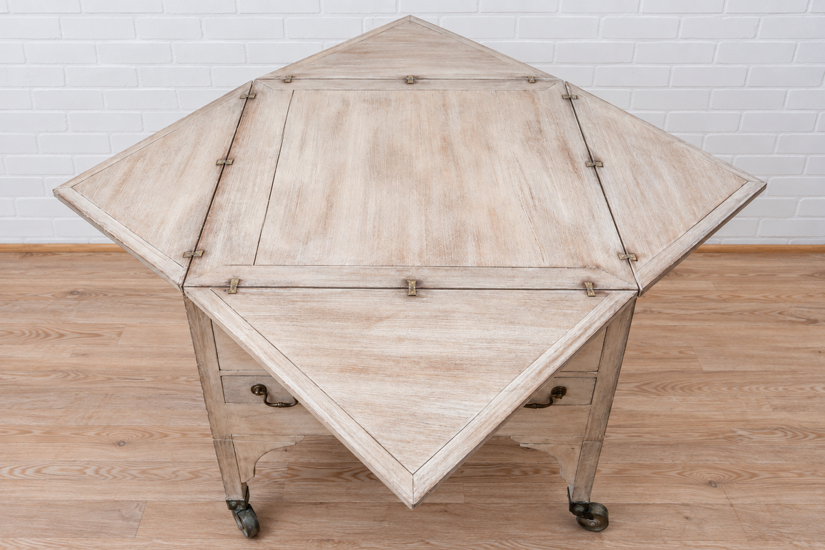 19th cent. English Campagne Table