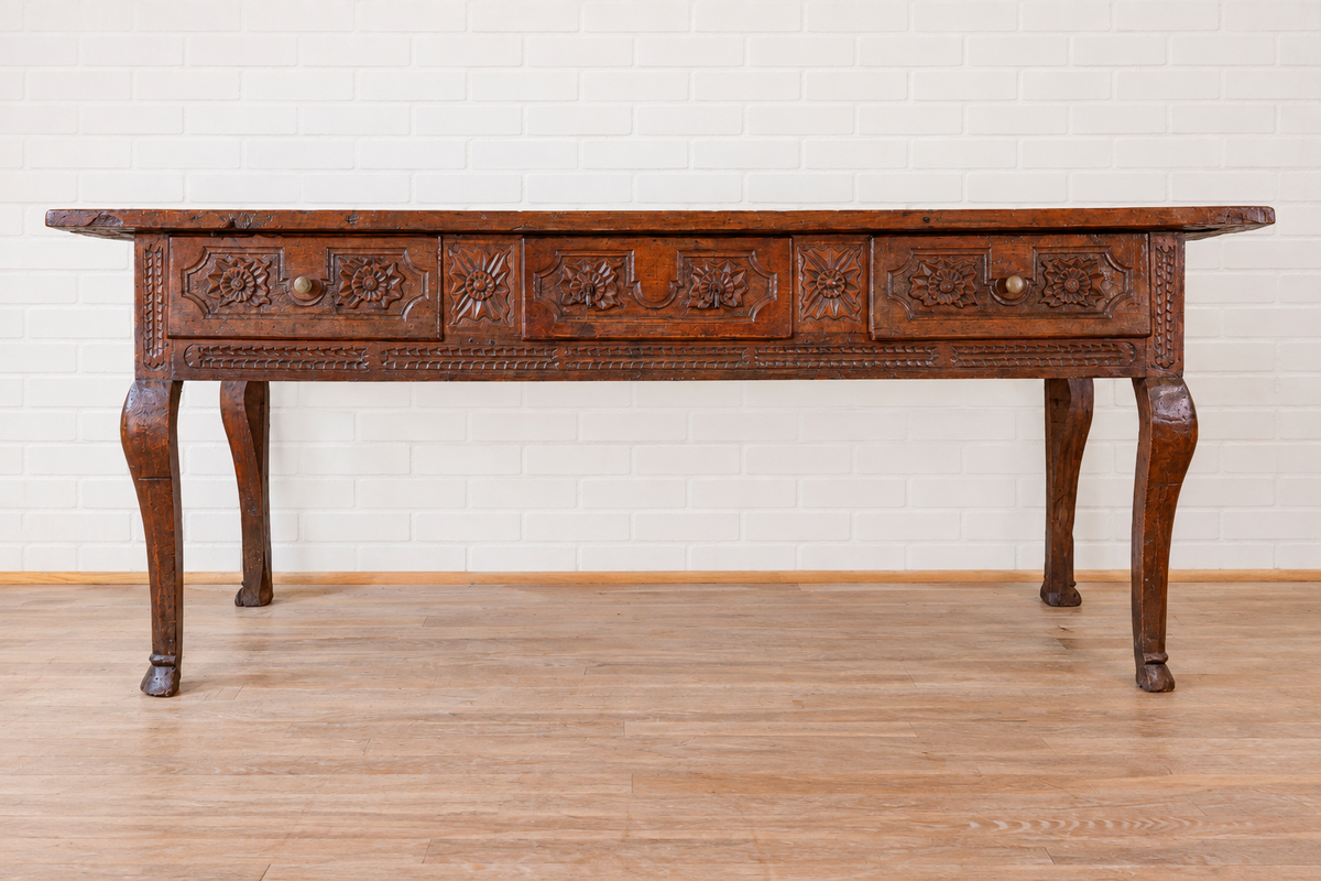 18th cent. Spanish Walnut Table with Drawers