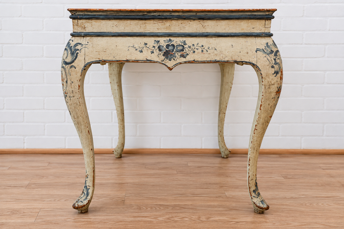 18th cent. Swedish Tray Table
